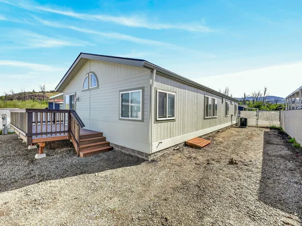 4729 S Pacific Hwy Unit 22, Phoenix, OR 97535
