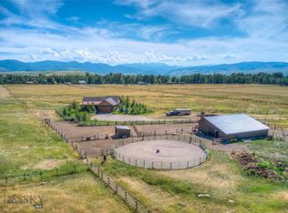 11762 Gooch Hill Rd, Gallatin Gateway, MT 59730