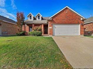 9612 Willow Branch Way, Crowley, TX 76036