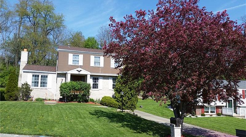 1st image of 62 E Glennis Dr