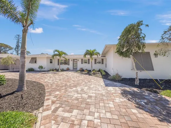 317 Gulf Dr, Venice, FL 34285