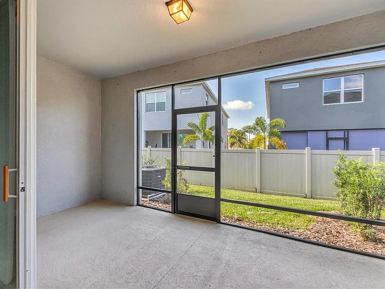 8657 Palmer Park Cir — Photo 22