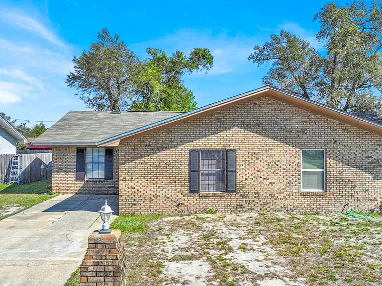 5119 Marla Dr — Photo 41