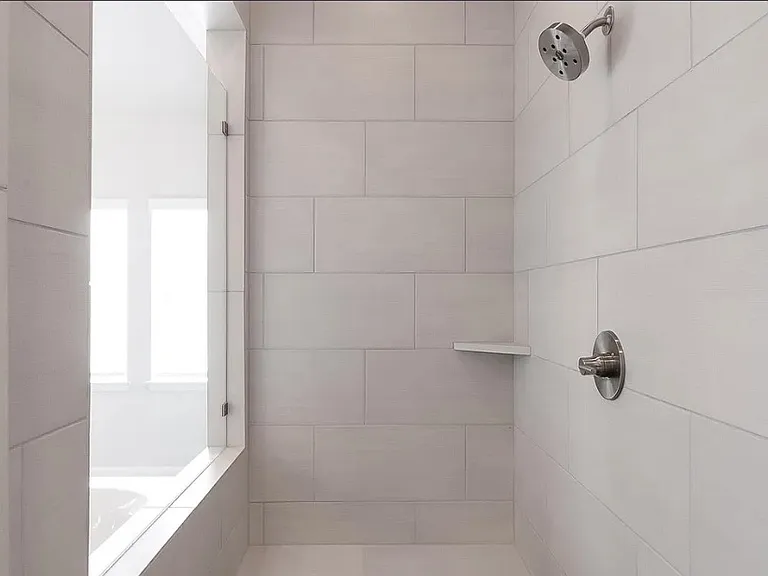129 Gaston Dr — Photo 15
