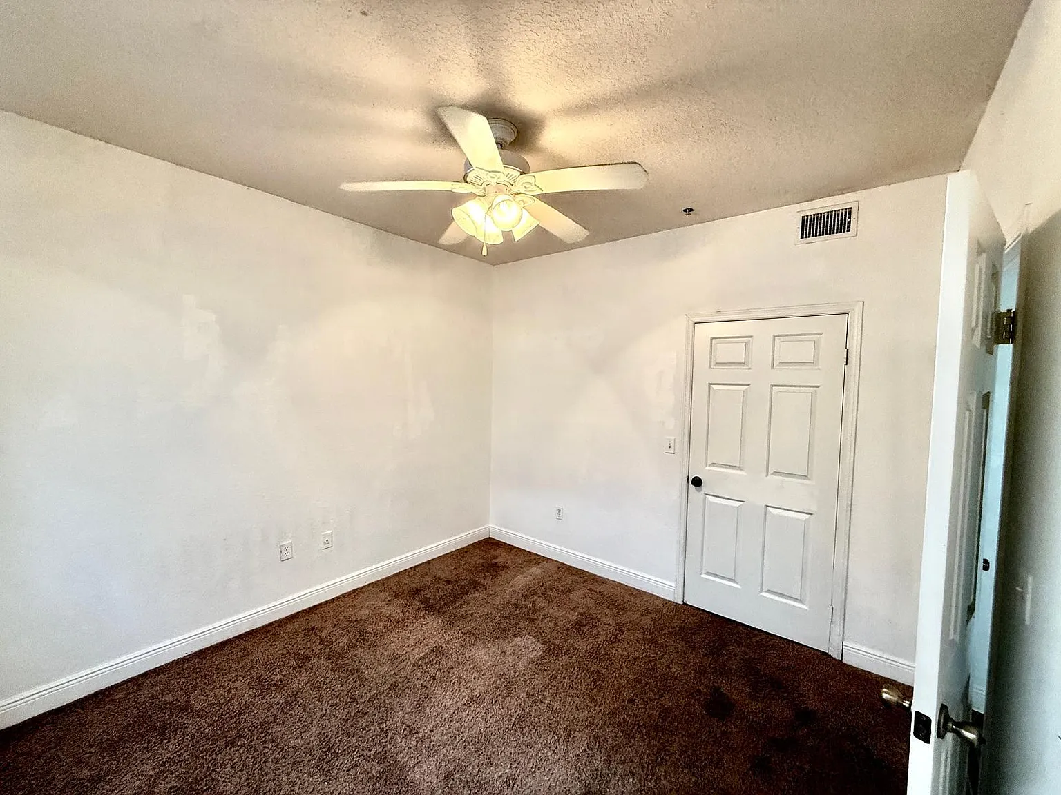 2544 Robert Trent Jones Dr #813 - 813 — Photo 2