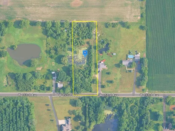2550 W 153rd Ave, Crown Pt, IN 46307