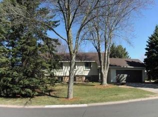 8210 76th St S, Cottage Grove, MN 55016