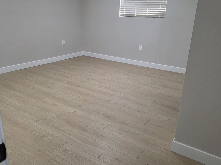 4287 Fernwood Ave #B — Photo 3