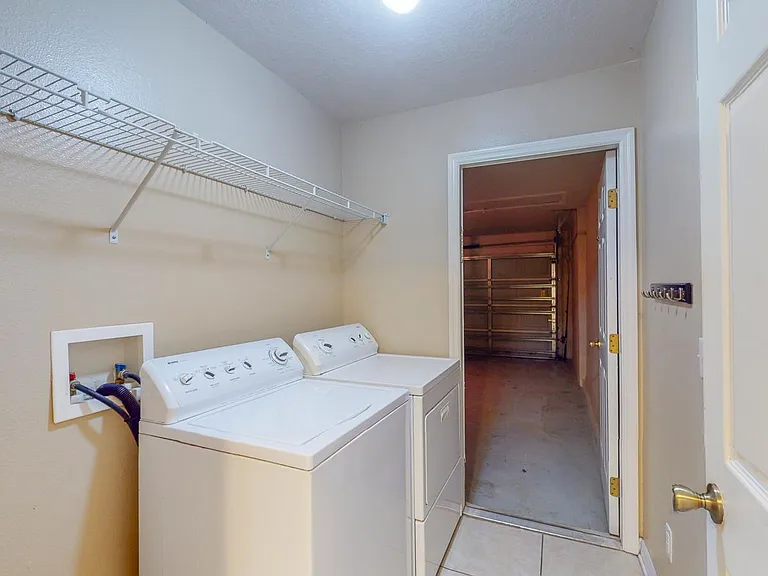 57 Pine Dr — Photo 51