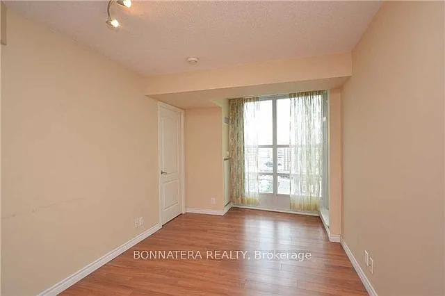 2 bed, $2,500 — Photo 3