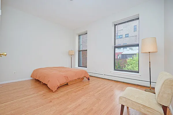 Rented by Compass | media 19