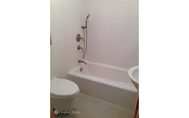 Rented by Douglas Elliman | media 10