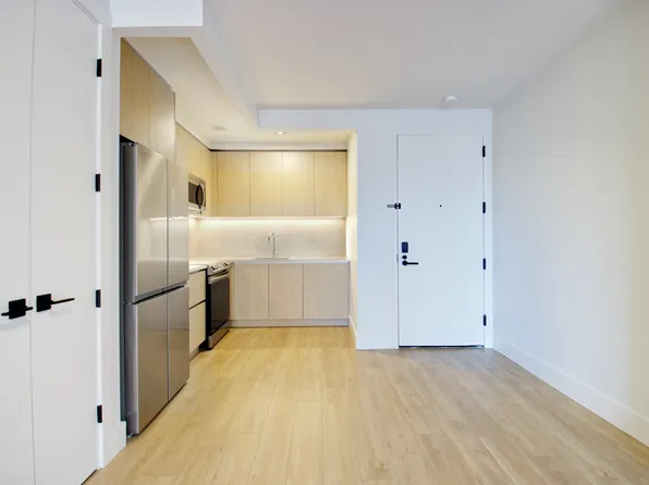 11 Herkimer Street image 2 of 18