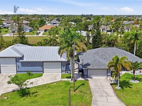 4304 NE 23rd Pl, Cape Coral, FL 33909