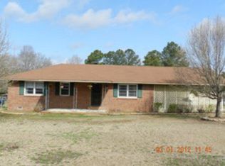 110 Rosemary St, Mccoll, SC 29570