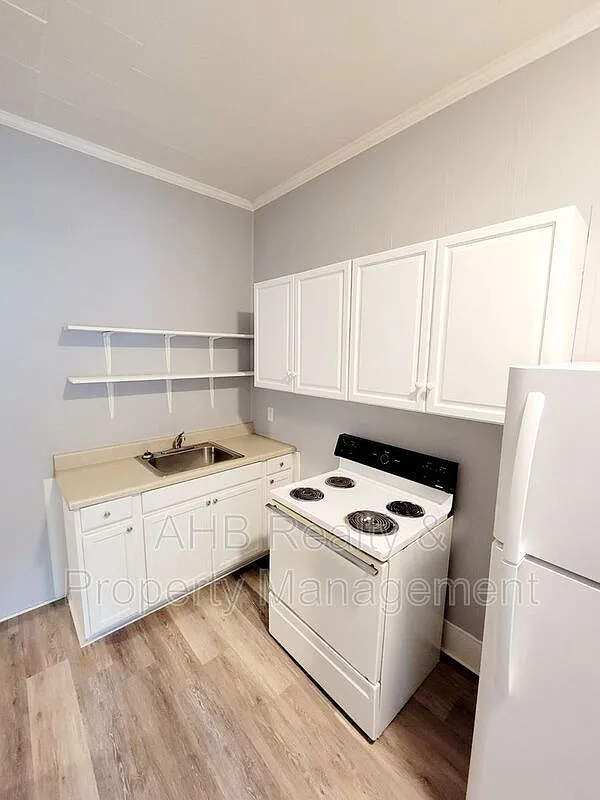 1 bed, 1.0 bath, 720 sqft, $795 — Photo 4