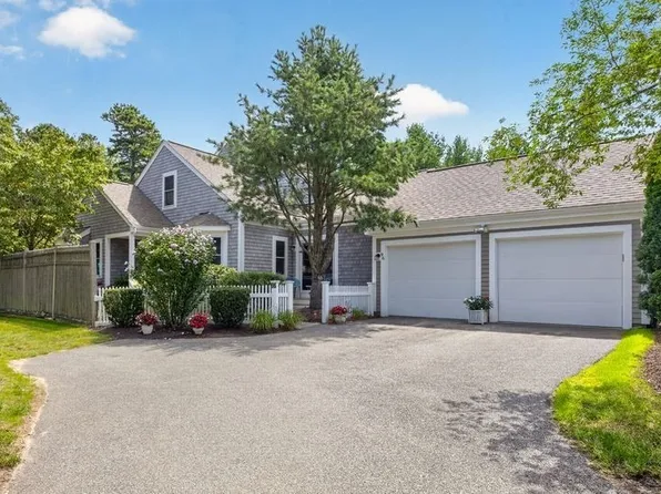 96 Bradstreete Xing, Plymouth, MA 02360