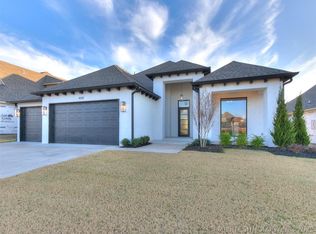 4101 W Yuma St S, Broken Arrow, OK 74011