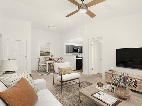 5th image of 2301 Redwood St APT 4105