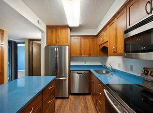 2680 Oxford St N APT 126, Roseville, MN 55113