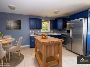 10 Russell Avenue, Brooklyn, CT 06234