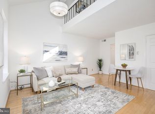 3760 39th St NW APT E143, Washington, DC