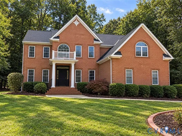 8206 Seaview Dr, Chesterfield, VA 23838