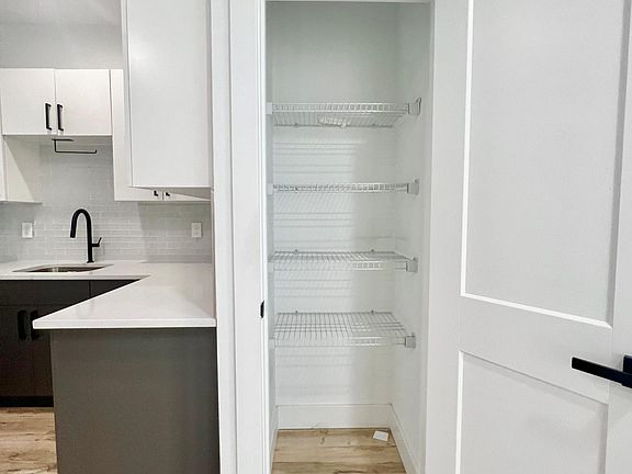 5th image of 1843 Hartranft St #104B