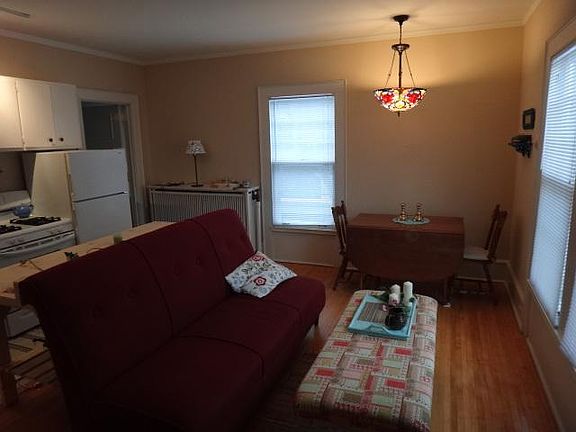 5th image of 2118 1/2 Pillsbury Ave #6