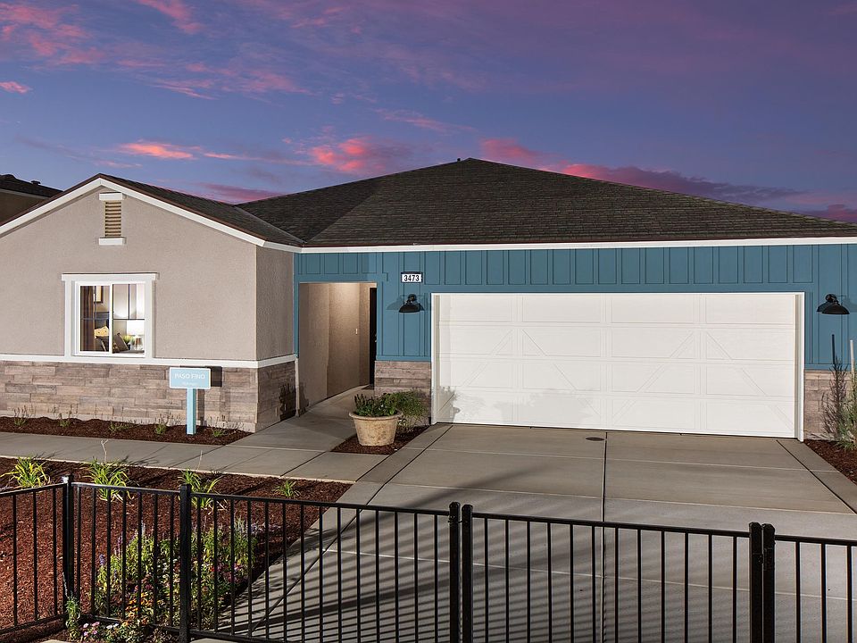 Paso Fino American Farmhouse B