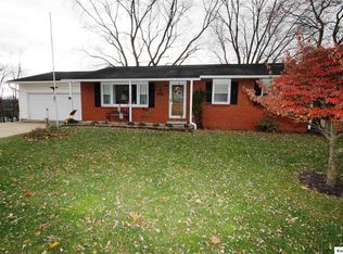 28 Upland Ter, Mount Vernon, OH 43050