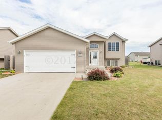 634 36th Ave W, West Fargo, ND 58078
