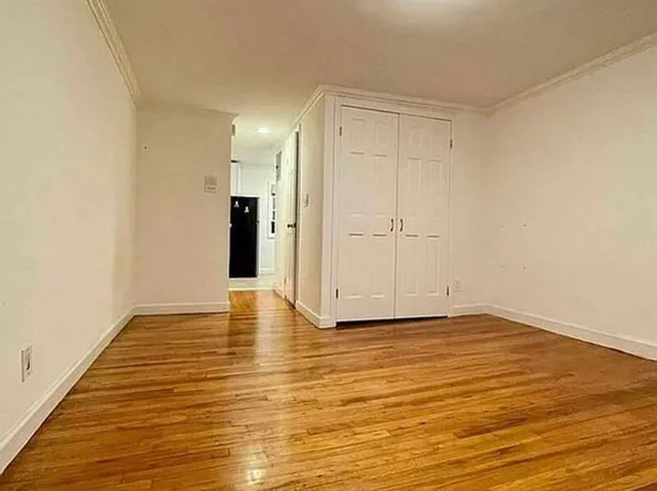 182 Avenue A image 1 of 3
