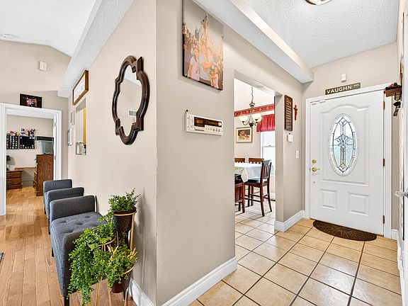 5th image of 2823 Whitney Way