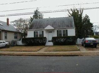 352 Fernwood Ave, Burlington, NJ 08016