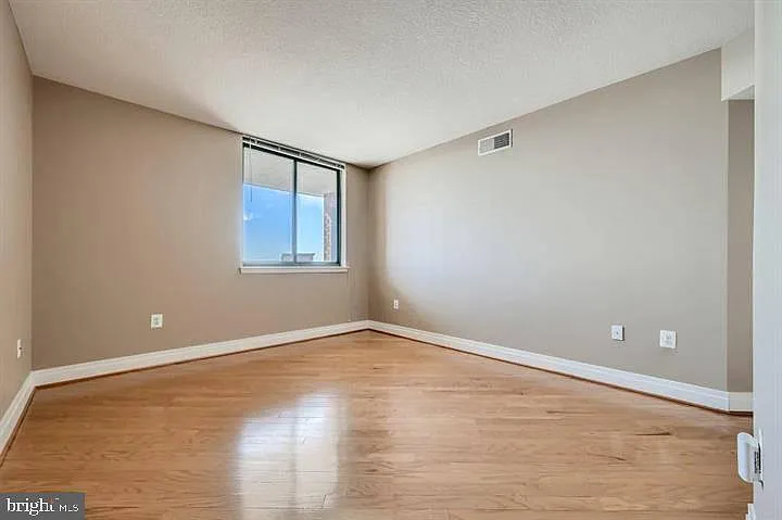 414 Water St #2414 — Photo 10