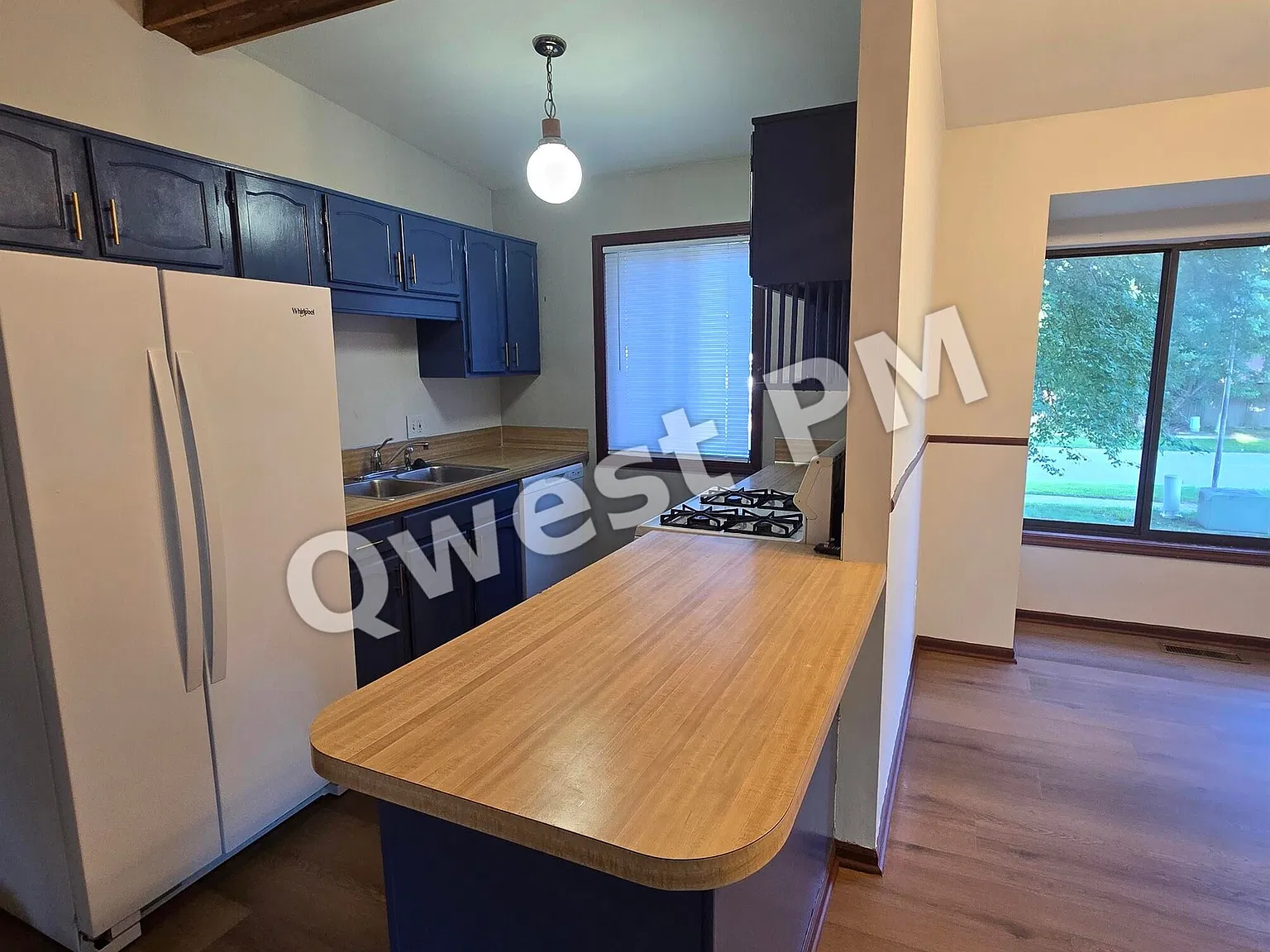 5898 Madison Ave SE — Photo 2