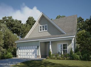 13516 Garland Rd, Ocean Springs, MS 39564