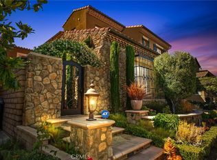 7 Zephyr, Irvine, CA 92602