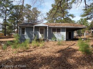 820 Yates Cir, Fayetteville, NC 28311