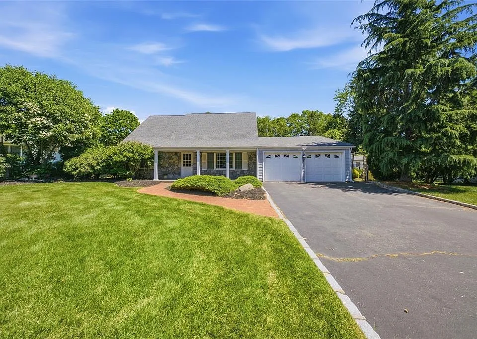 139 Sycamore Cir