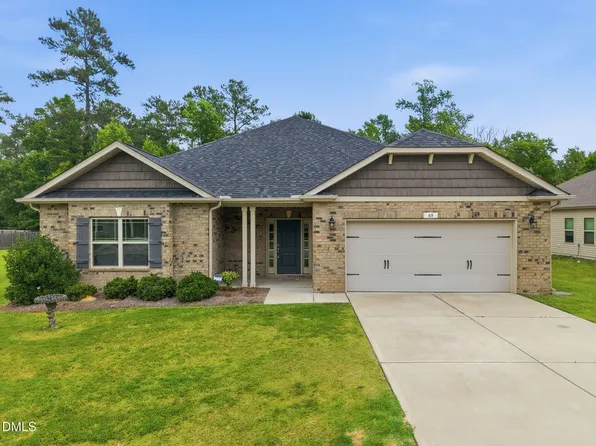 65 Woodwater Cir, Lillington, NC 27546
