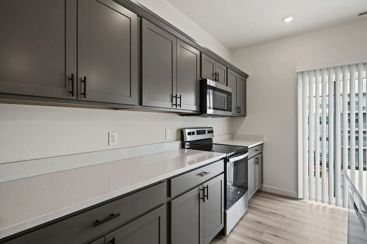 Emerson Flats — Photo 1