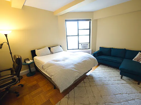 Rented by Owner | media 44