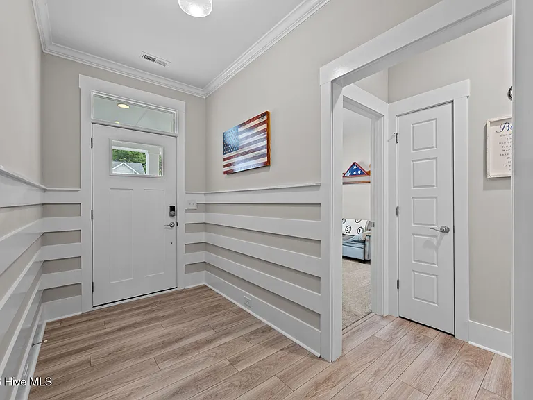 310 Lightning Bug Ln — Photo 26