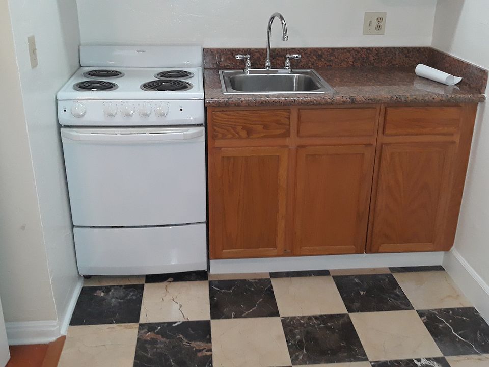 2nd image of 1715 Sonoma Blvd APT 203