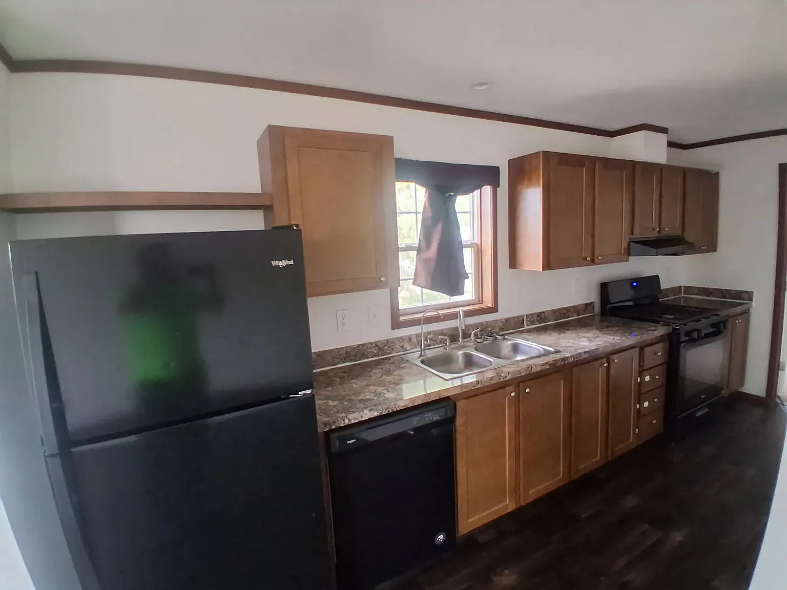 3 bed, 1216 sqft, $875 — Photo 3