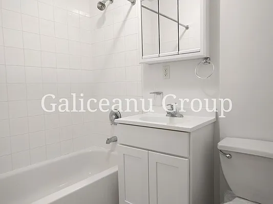 Rented by Lexington Real Estate Group | media 1
