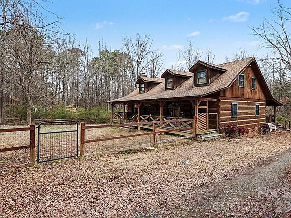 3rd image of 10217 Bethel Church Rd