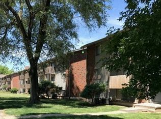Bethany Park Plaza, Kansas City, KS 66102
